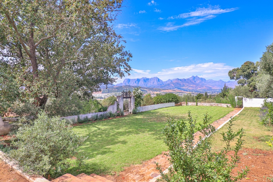 10 Bedroom Property for Sale in Stellenbosch Farms Western Cape